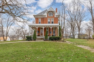 320 East St, Tipton, IA 52772