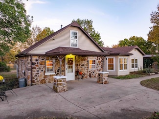 4360 W Mount Vernon St, Springfield, MO 65802