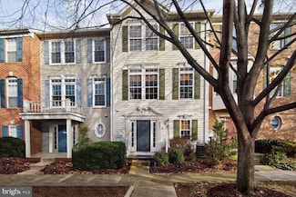 966 Harrison Cir, Alexandria, VA 22304