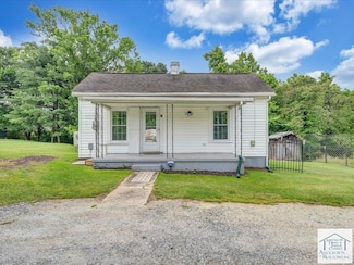 47 Young Ave, Bassett, VA 24055