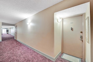 2804 N 46th Ave Unit C330, Hollywood, FL 33021