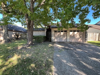 6507 Paso Del Sol Dr, Houston, TX 77083