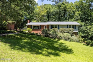 3015 Clairmont Ave, Macon, GA 31204