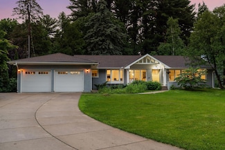 91 Forest Dale, Minneapolis, MN 55410