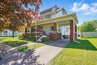 109 S Church St, Morning Sun, IA 52640