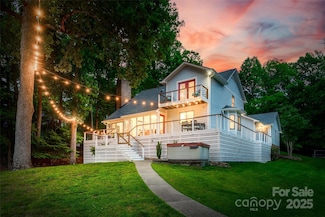 18028 Broken Woods Rd, Charlotte, NC 28278