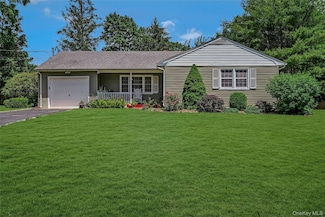 625 Glenn Rd, Southold, NY 11971