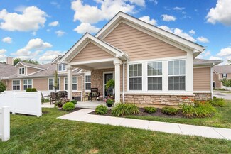 8029 Ravine Run Ln, Columbus, OH 43235