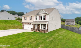 3045 Sagegrass Dr, Louisville, TN 37777
