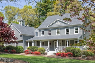 38 Green Needle Ln, Rowley, MA 01969