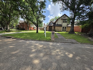 4219 Meadowchase Ln, Houston, TX 77014