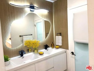 11645 Montana Ave Unit 238, Los Angeles, CA 90049