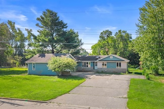 801 W 5th St, Nekoosa, WI 54457