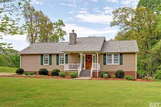 1181 W Memorial Hwy, Harmony, NC 28634