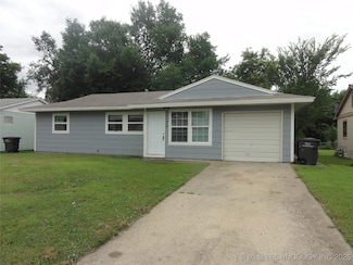 420 Lindenwood Dr, Bartlesville, OK 74003