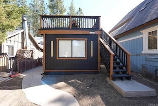 118 W Sherwood Blvd, Big Bear City, CA 92314