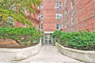 42-25 80th St Unit 1F, Elmhurst, NY 11373