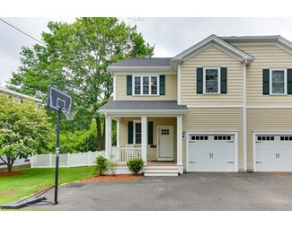 8 Hawthorne St Unit 8, Woburn, MA 01801