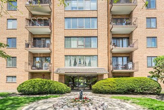 1747 W Crystal Ln Unit 308, Mount Prospect, IL 60056