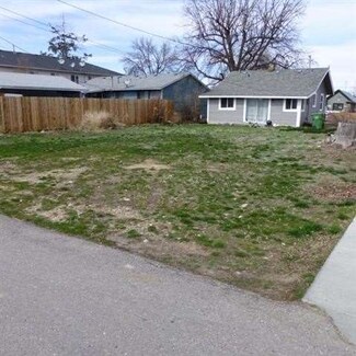 NE 2nd St, Meridian, ID 83642