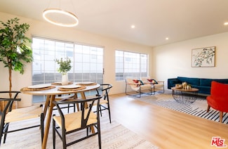 4647 Willis Ave Unit 306, Sherman Oaks, CA 91403