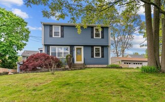 267 Chavenson St, Fall River, MA 02723