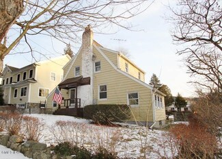 37 Hassake Rd, Old Greenwich, CT 06870