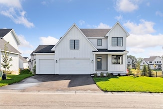 6181 Harkness Ave S, Cottage Grove, MN 55016