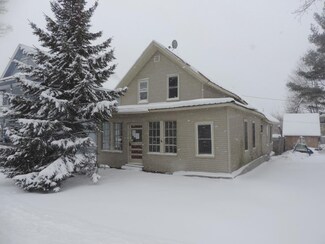 87 New St, East Fairfield, VT 05448