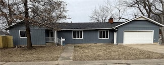 10 W Vine St, Iola, KS 66749
