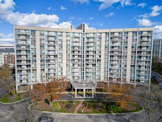 20 N Tower Rd Unit 4F, Oak Brook, IL 60523