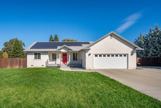 25384 Hausman Ct, Los Molinos, CA 96055