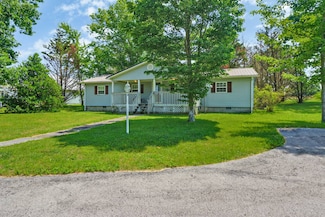 1729 Roslin Rd, Jamestown, TN 38556