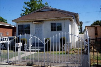 882 E 55th St, Los Angeles, CA 90011