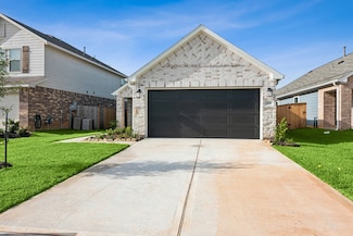 209 Crystal Bay Ln, Willis, TX 77378