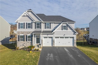 613 Torwood Ln, Pleasant Hills, PA 15236