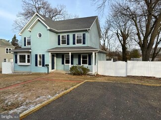 3 Vista Ave, Glen Burnie, MD 21061