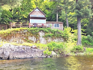 41202 Red Lake Rd, Theresa, NY 13691