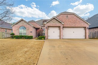 4412 W Canopy Meadows Dr, Rogers, AR 72758