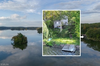 2006 Lakeside Dr W, Highland Lakes, NJ 07422