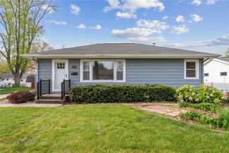 2995 15th Ave, Marion, IA 52302