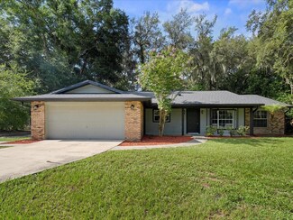 131 E Highbanks Rd, Debary, FL 32713