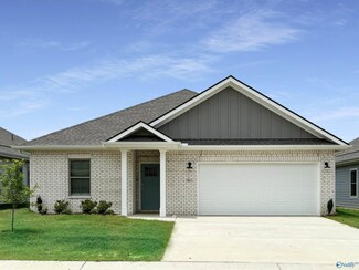 15570 Tillane Park Dr, Athens, AL 35613