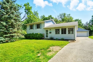 2584 Woodman Dr, Dayton, OH 45420