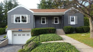 1308 W 4th Ave, Derry, PA 15627