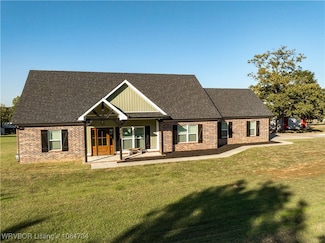2425 Hollow Tree Ln, van Buren, AR 72956