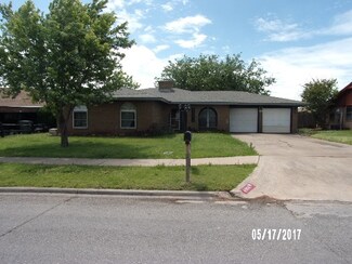 6904 SW Beta Ave, Lawton, OK 73505