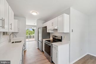 6 Flower Hill Ct, Gaithersburg, MD 20879