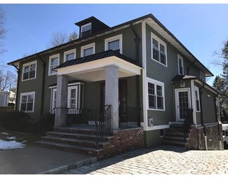 902 Commonwealth Ave, Newton Center, MA 02459