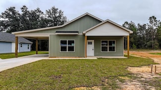 593 Joe Cook St, Cottonwood, AL 36320